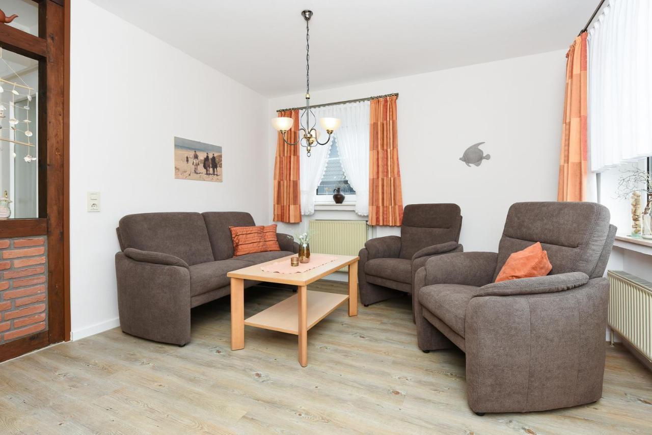 Ferienwohnungen Im Haus Am Wattenmeer Neuharlingersiel Eksteriør bilde